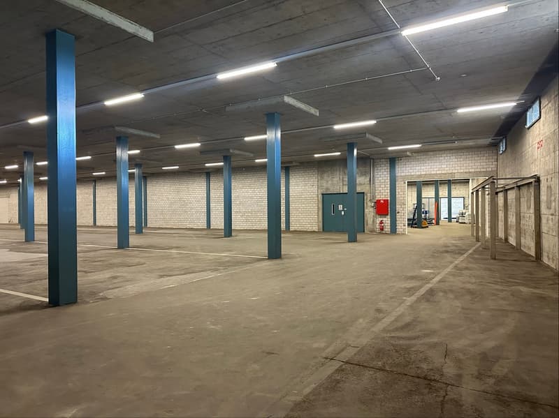 Lagerfläche an der Industriestrasse 36 in Lenzburg zu vermieten (4)