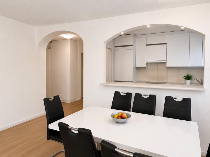 Helle 4.5-Zimmerwohnung mit Balkon und Aussicht in Schöfflisdorf (6)