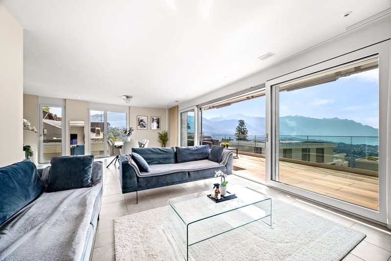 Duplex-attique d'exception avec vue panoramique sur le Léman (7)