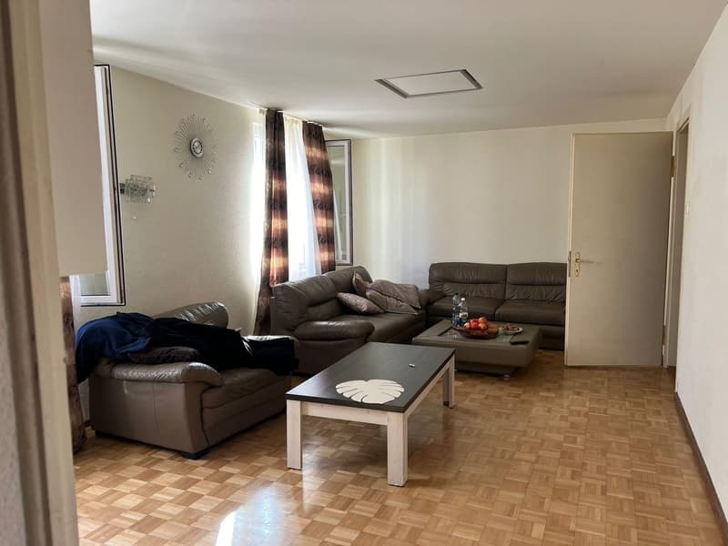 Charmantes Einfamilienhaus an ruhiger Lage in Balsthal (2)