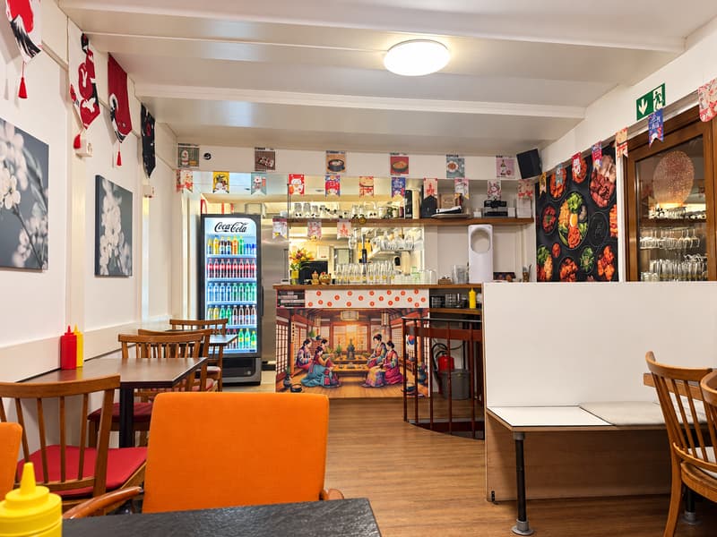 Restaurant mit Küche, Bar und Terrasse in Burgdorf zu vermieten (3)