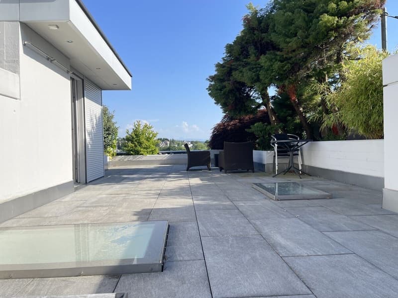 "LOFT & POOL" (10)