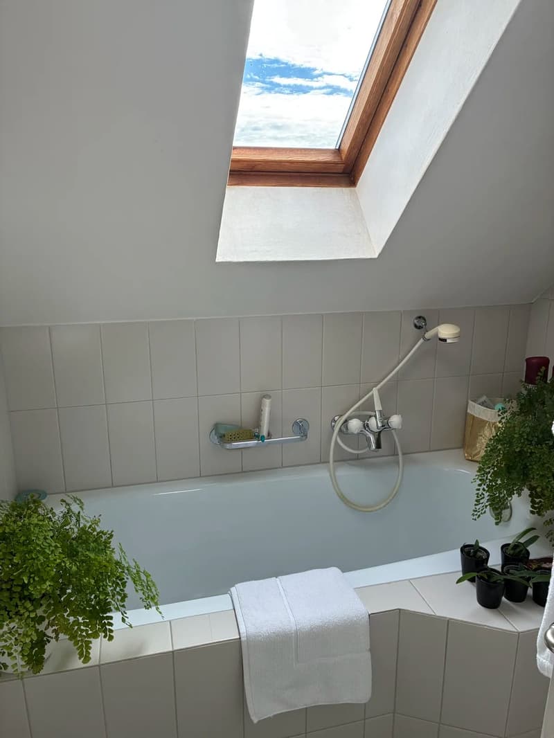 4.5-Zimmer-Maisonette mit Seesicht in Stäfa (12)