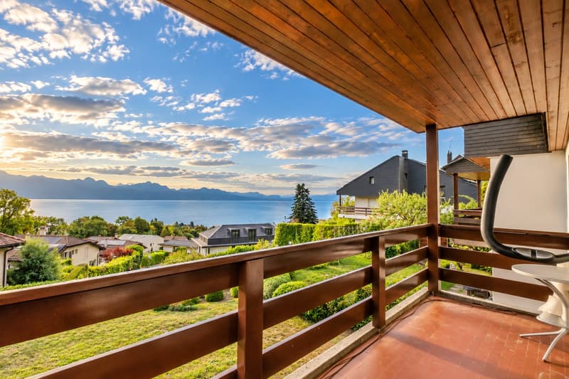 Belle villa mitoyenne de 6.5 pièces avec vue imprenable à Belmont-sur-Lausanne (1)