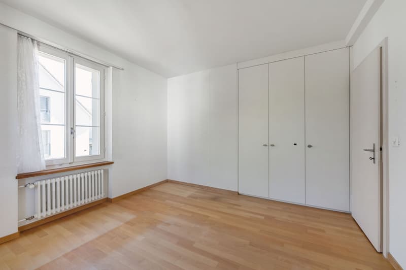 Freistehendes Zweifamilienhaus mit Charakter in Wettingen (9)