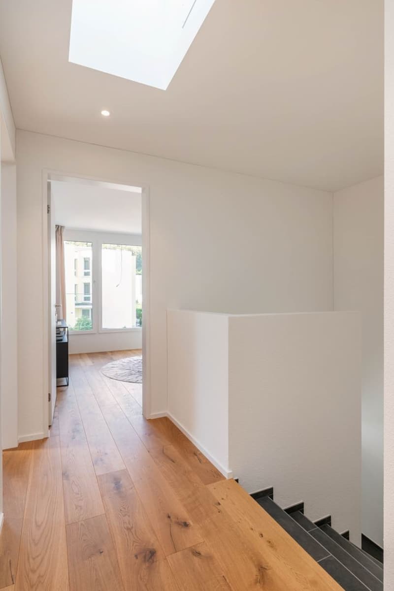 5.5-Zimmer-Doppeleinfamilienhaushälfte in kinderfreundlicher Umgebung (9)
