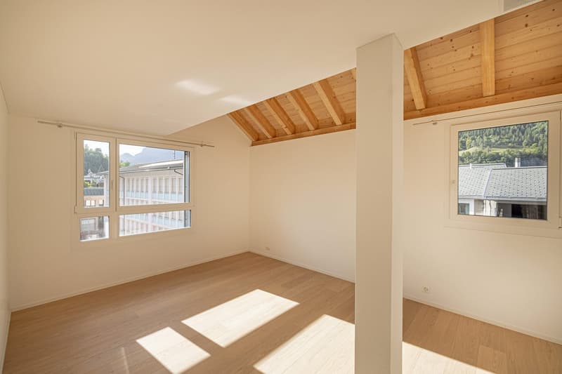Grosszügige 5.5-Zimmer-Attikawohnung mit einzigartigem Maisonette-Charme (7)