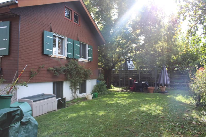Emplacement de rêve proche du lac pour ce chalet modernisé, confortable et économe en énergie (6)
