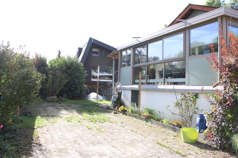 Emplacement de rêve proche du lac pour ce chalet modernisé, confortable et économe en énergie (2)