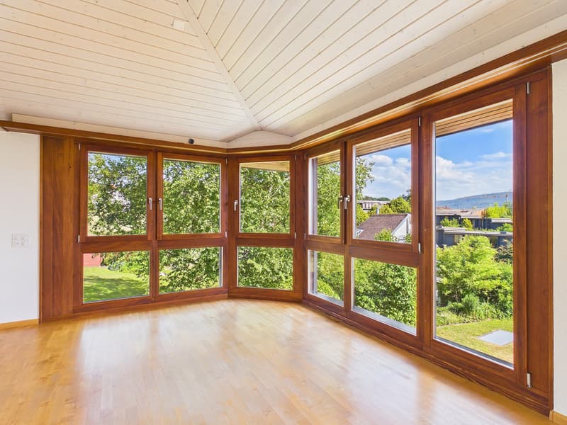 10.5-Zimmer-Einfamilienhaus mit Aussicht (7)