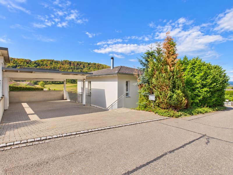 Einfamilienhaus mit beheiztem Pool und Wellnessoase (11)