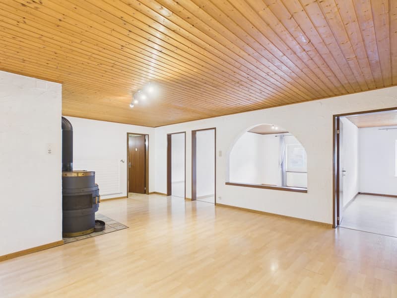 5-Zimmer-Wohnung mit Cheminée (2)