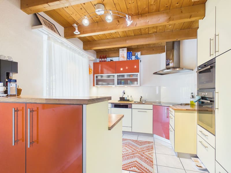 Charmante 4.5-Zimmer-Maisonette Wohnung (6)