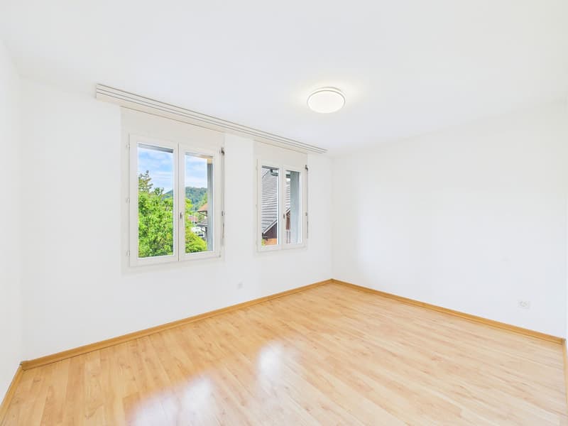 Gepflegte 4.5-Zimmer-Etagenwohnung in Hornussen (12)