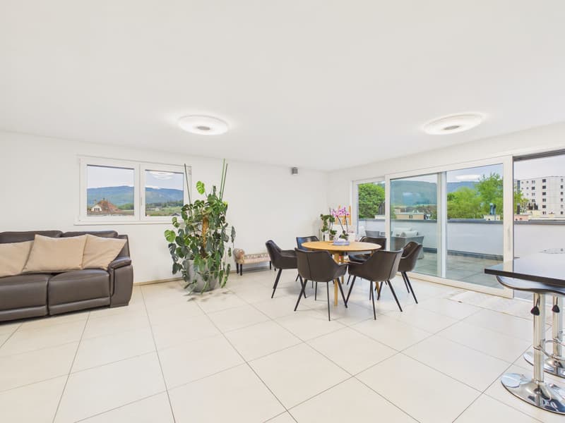 Moderne Penthouse-Wohnung mit Panorama-Terrasse in Delémont (3)