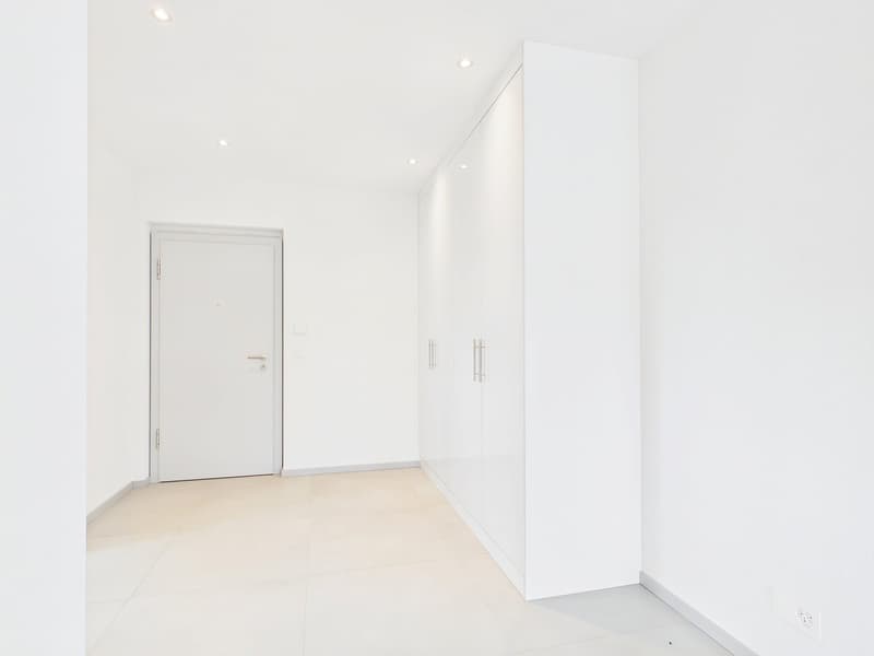 Stilvolle Attikawohnung mit grosser Terrasse und exklusiver Wohnkomfort in Delémont (11)