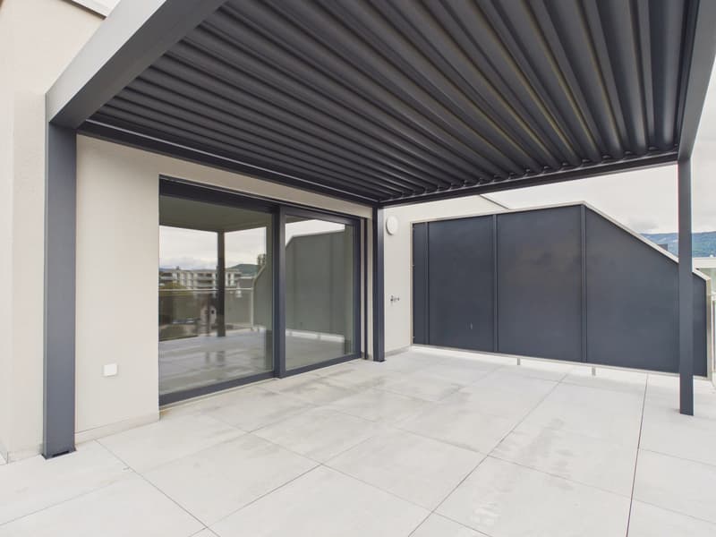 Stilvolle Attikawohnung mit grosser Terrasse und exklusiver Wohnkomfort in Delémont (12)