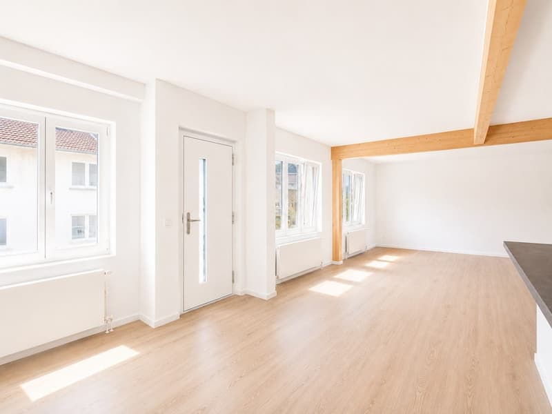 Einzigartige, frisch renovierte 4.5-Zimmer-Maisonettewohnung (6)