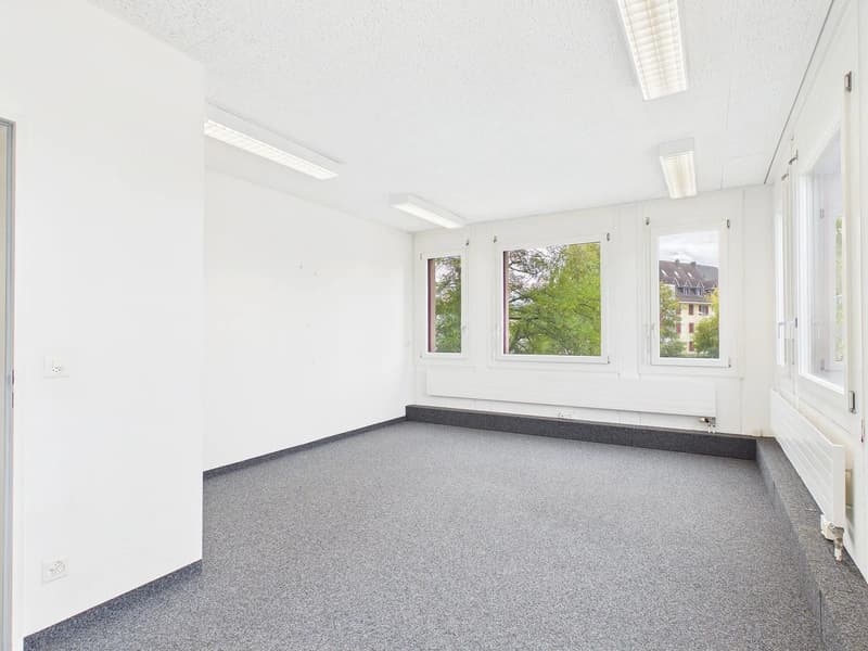 Zentrale Gewerbefläche 177 m² im 2. OG in Wohlen (11)