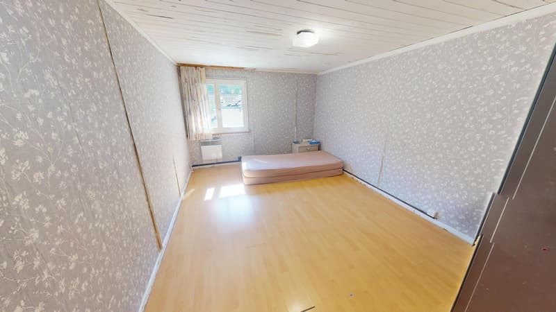4½-Zi Doppel-Einfamilienhaus an zentraler Lage (12)