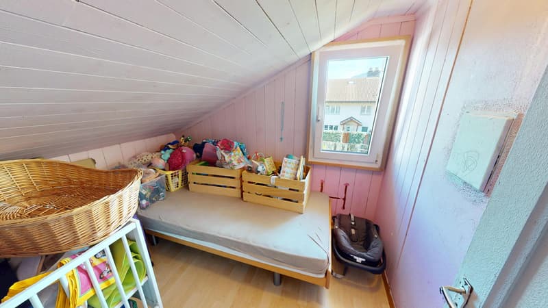 4½-Zi Doppel-Einfamilienhaus an zentraler Lage (13)