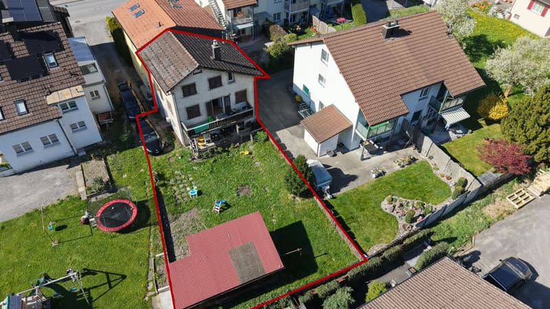 4½-Zi Doppel-Einfamilienhaus an zentraler Lage (1)