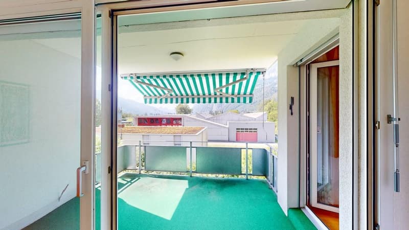 Helle 2-Zimmer-Wohnung mit Balkon in Walenstadt kaufen (5)