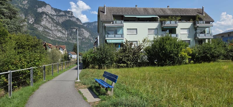 Helle 2-Zimmer-Wohnung mit Balkon in Walenstadt kaufen (12)