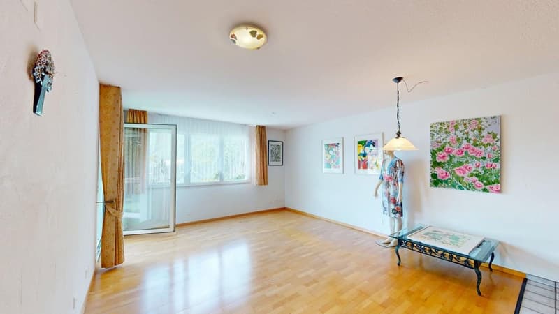 Helle 2-Zimmer-Wohnung mit Balkon in Walenstadt kaufen (12)