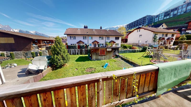 4½-Zi Doppel-Einfamilienhaus an zentraler Lage (12)