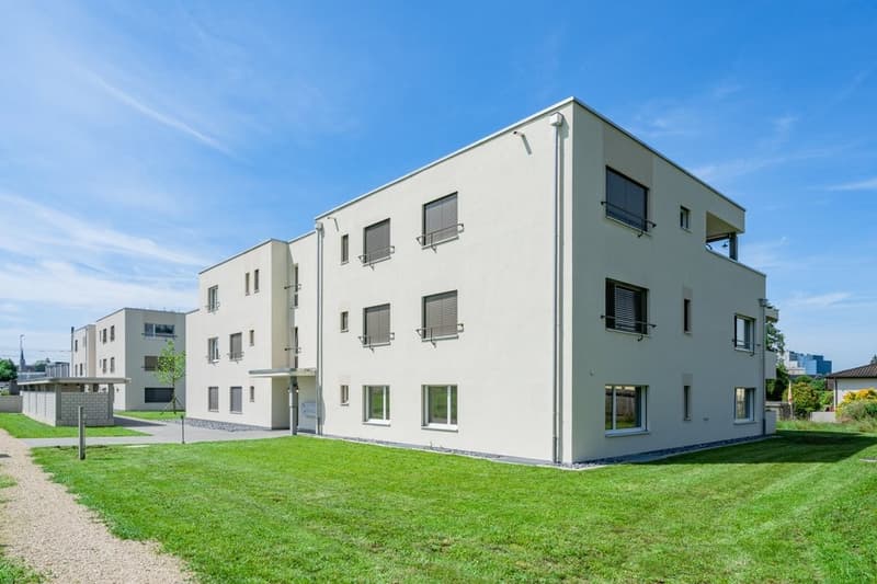 VIELSEITIGER RAUM FÜR HOBBY UND LAGER IN HERZOGENBUCHSEE (1)