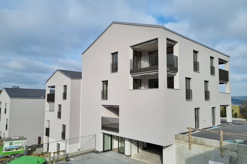 TRAUMHAFTE GARTENWOHNUNG MIT SEESICHT (10)