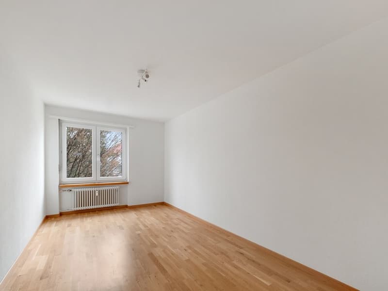 GEMÜTLICHE WOHNUNG ZU VERMIETEN (5)