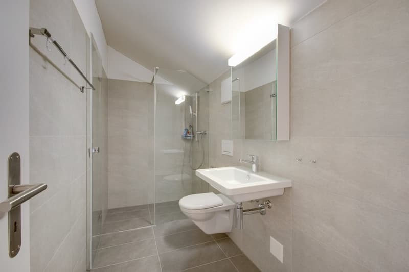 TOLLE MAISONETTE-WOHNUNG MITTEN IM DORFZENTRUM (9)