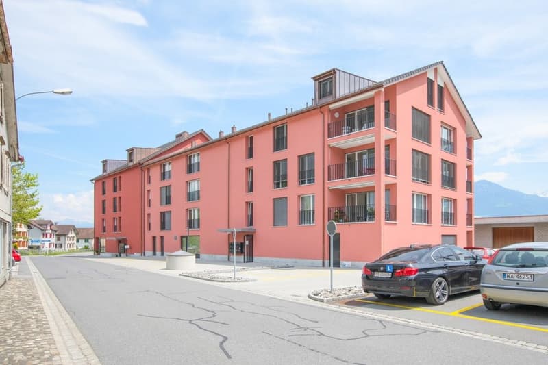 TOLLE MAISONETTE-WOHNUNG MITTEN IM DORFZENTRUM (1)