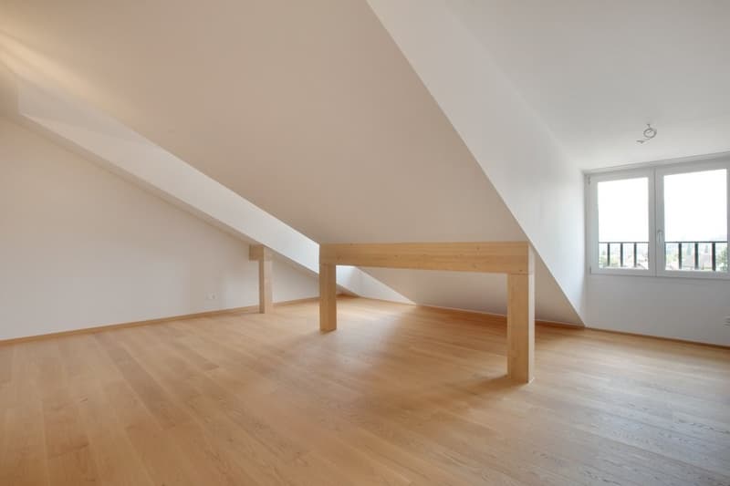 TOLLE MAISONETTE-WOHNUNG MITTEN IM DORFZENTRUM (8)