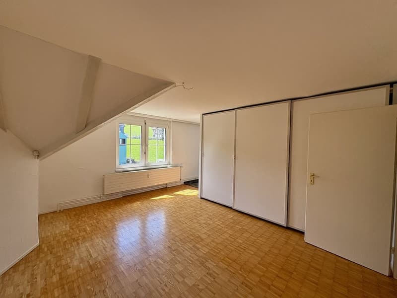 Zimmer anschliessend an Bad