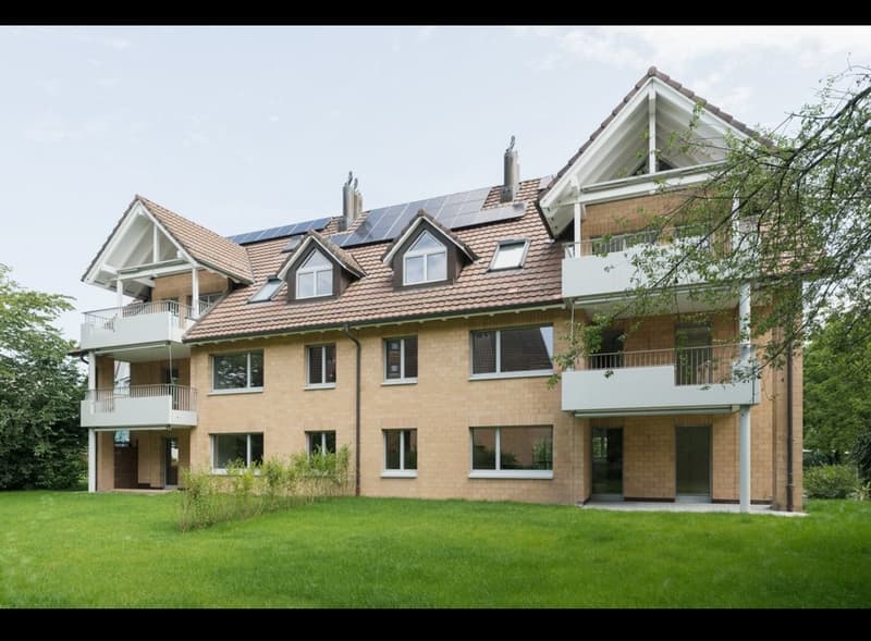 STILVOLLES AMBIENTE UND MODERNE ELEGANZ IN KLOTEN (2)
