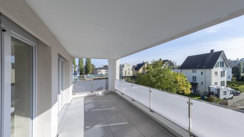 MODERN WOHNEN MIT GROSSEM BALKON UND BESTER AUSSTATTUNG (11)