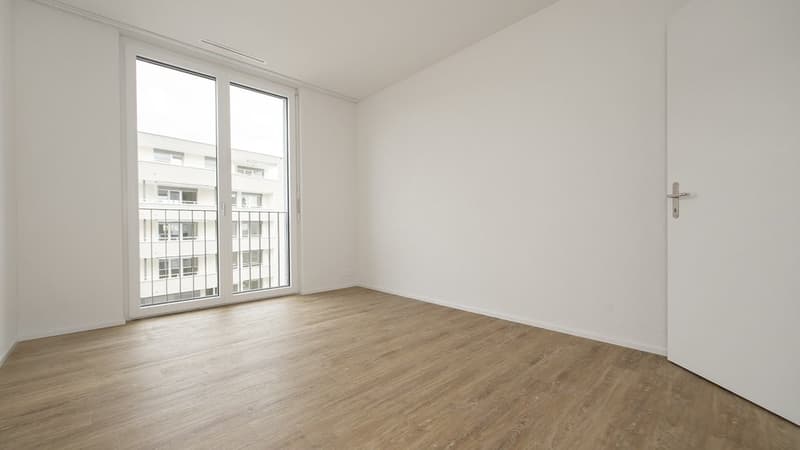 Exklusive, grosszügige 4.5-Zimmerwohnung mit Weitsicht (7)