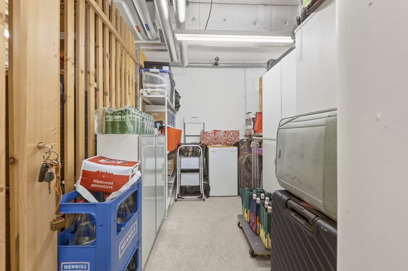Moderne 2.5-Zimmer-Wohnung mit Balkon und Top-Ausstattung in Altendorf (15)