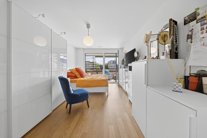 Moderne 2.5-Zimmer-Wohnung mit Balkon und Top-Ausstattung in Altendorf (14)