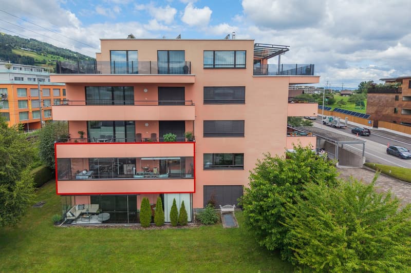 Moderne 2.5-Zimmer-Wohnung mit Balkon und Top-Ausstattung in Altendorf (17)
