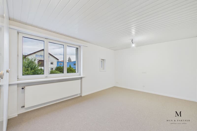 4.5‑Zimmer Maisonette mit Dachterrasse und Seesicht (4)