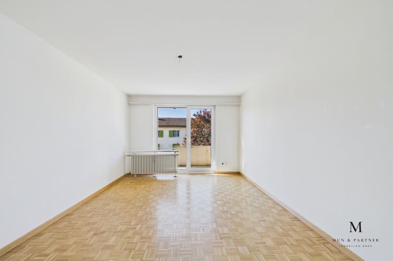 3.5 Zimmer Wohnung mit Lift, optionaler Garage und Seenähe (8)