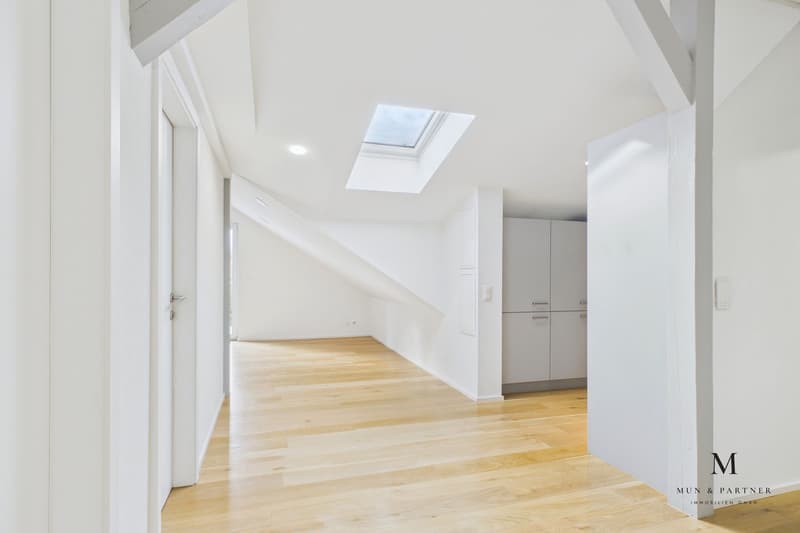 Modern wohnen im Grünen – stilvolle 4.5-Zimmer-Wohnung mit Terrasse in St. Georgen (3)