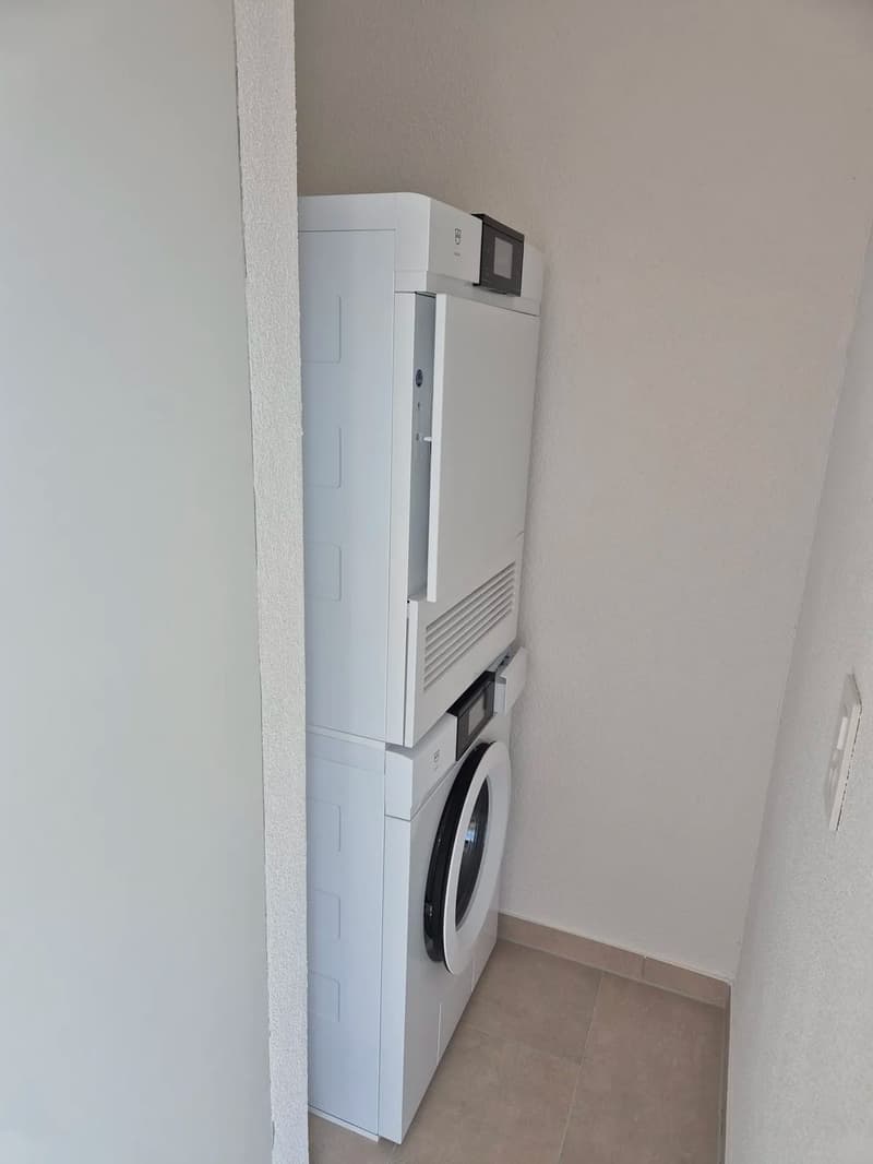 3.5-Zimmerattikawohnung mit Terrasse in Deitingen (5)