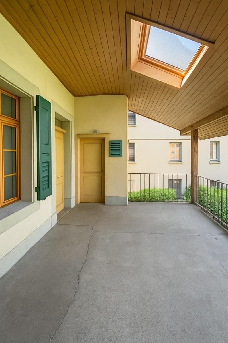 Appartement de caractère rénové – 5.5 pièces, jardin privatif et deux terrasses à Moudon (11)