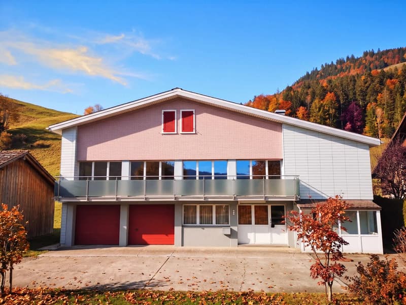 5.5-Zimmer-Haus mit Weitsicht und Garten in Trachslau mieten (1)