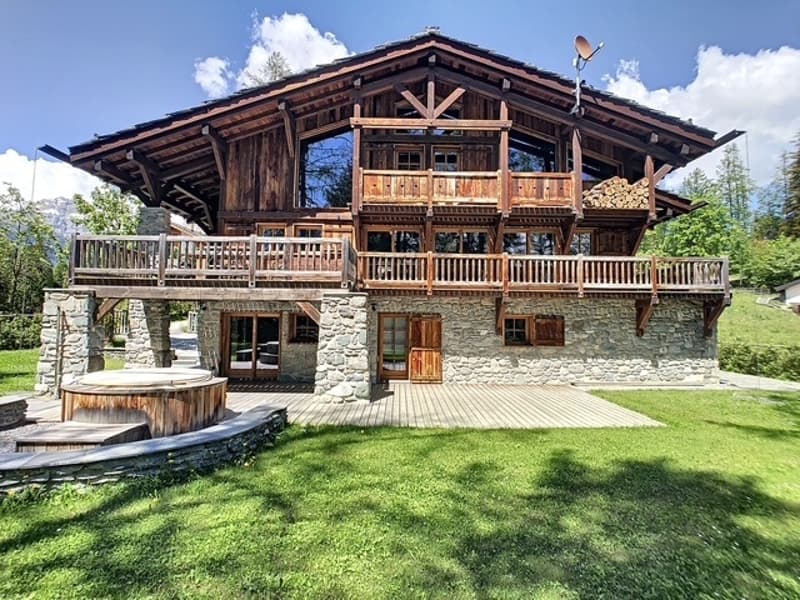 Superbe chalet familial en vieux-bois à Crans-Montana. 5 chambres. (3)